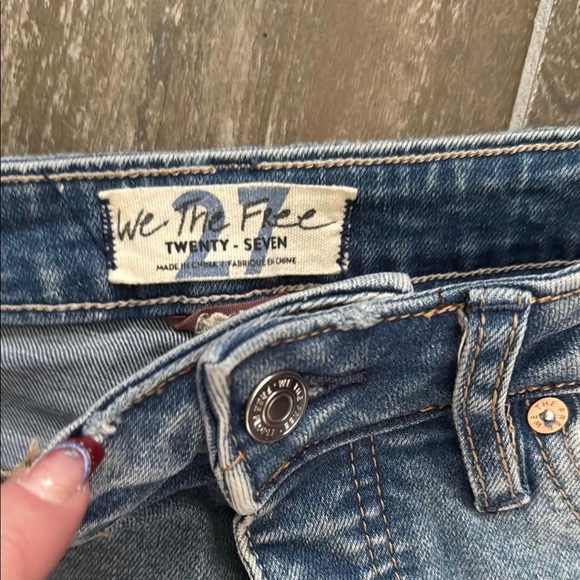 We The Free Blue button fly Denim cut off Shorts - Picture 2 of 12